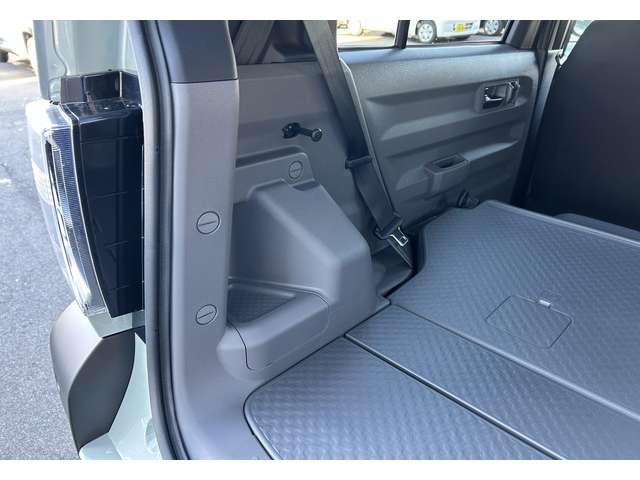 ダイハツ タフト ６６０ Ｇ ダーククロム ベンチャー ４ＷＤ R8年 () 99