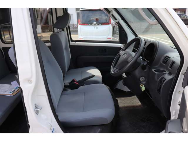 ダイハツ ハイゼットカーゴ デッキバンＧ H26年 (近畿) 99