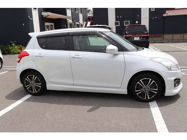 スズキ スイフト １．６ スポーツ H24年 (近畿) 99