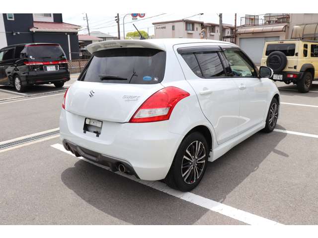 スズキ スイフト １．６ スポーツ H24年 (近畿) 99