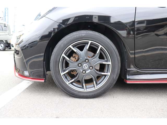 日産 ノート １．２ ＮＩＳＭＯ H27年 (近畿) 99