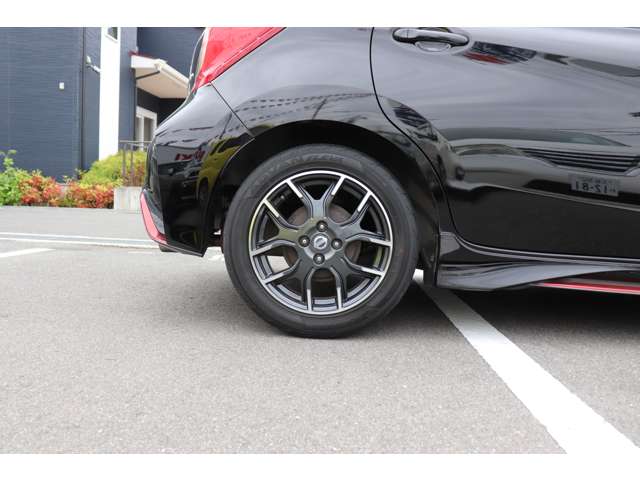 日産 ノート １．２ ＮＩＳＭＯ H27年 (近畿) 99