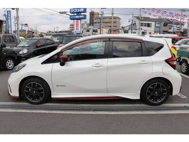 日産 ノート １．２ Ｅ－ＰＯＷＥＲ ＮＩＳＭＯ H29年 (近畿) 99