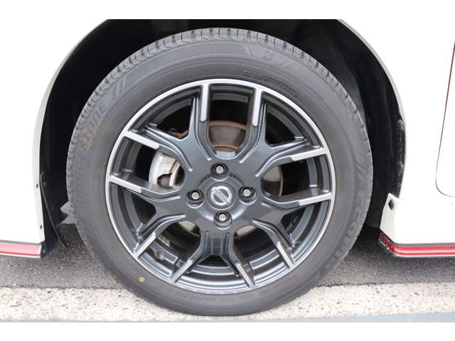 日産 ノート １．２ Ｅ－ＰＯＷＥＲ ＮＩＳＭＯ H29年 (近畿) 99
