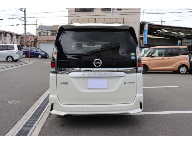 日産 セレナ １．２ Ｅ－ＰＯＷＥＲ ハイウェイスター Ｖ R1年 (近畿) 99