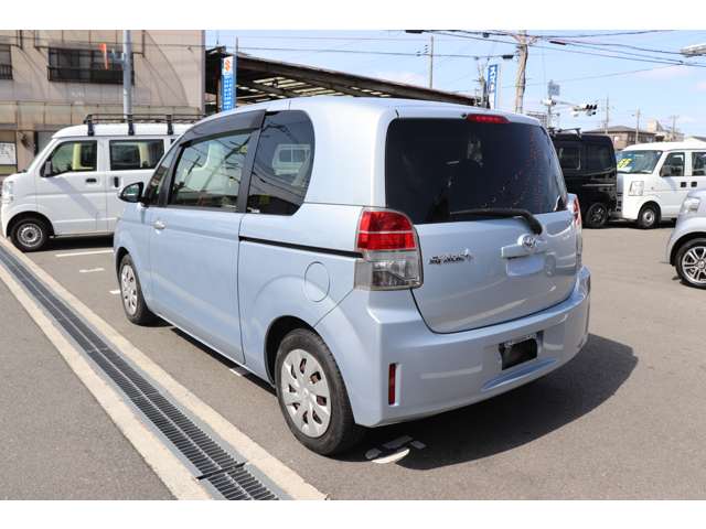 トヨタ スペイド １．５ Ｘ H25年 (近畿) 99