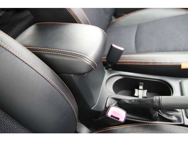 スバル フォレスター ２．０ エックスブレイク ４ＷＤ H28年 (関東) 99