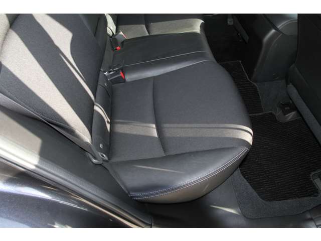 スバル インプレッサスポーツ ２．０ Ｉ－Ｓ アイサイト ４ＷＤ H25年 (関東) 99