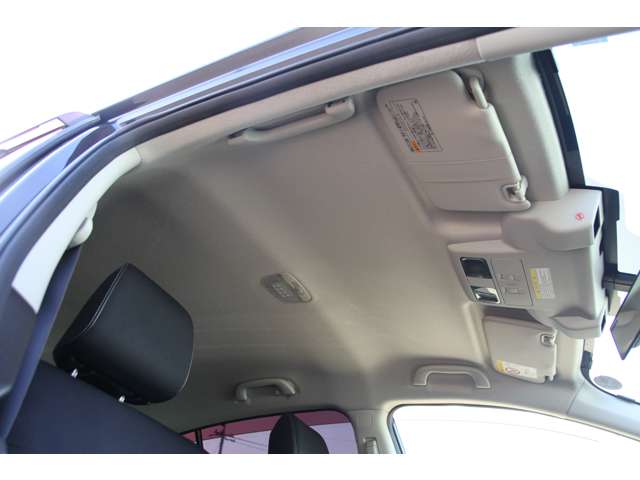 スバル インプレッサスポーツ ２．０ Ｉ－Ｓ アイサイト ４ＷＤ H25年 (関東) 99