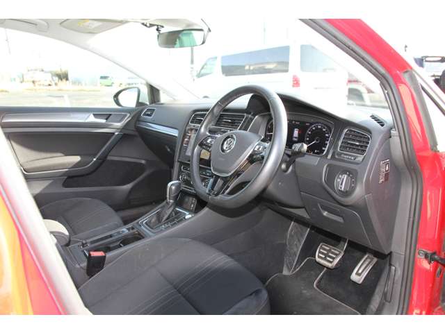 フォルクスワーゲン ゴルフ　オールトラック ＴＳＩ ４モーション ４ＷＤ H30年 (関東) 99