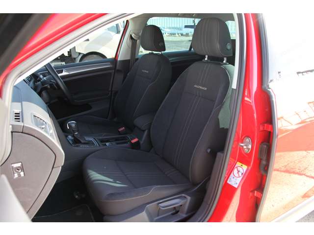 フォルクスワーゲン ゴルフ　オールトラック ＴＳＩ ４モーション ４ＷＤ H30年 (関東) 99