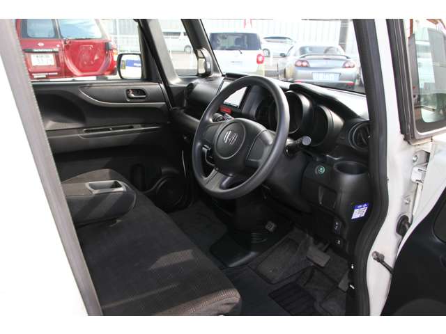 ホンダ Ｎ　ＢＯＸ ６６０ Ｇ H27年 (関東) 99