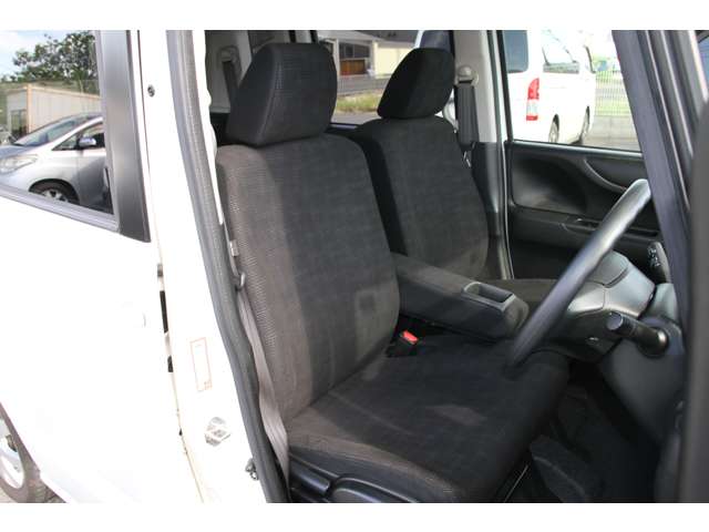 ホンダ Ｎ　ＢＯＸ ６６０ Ｇ H27年 (関東) 99
