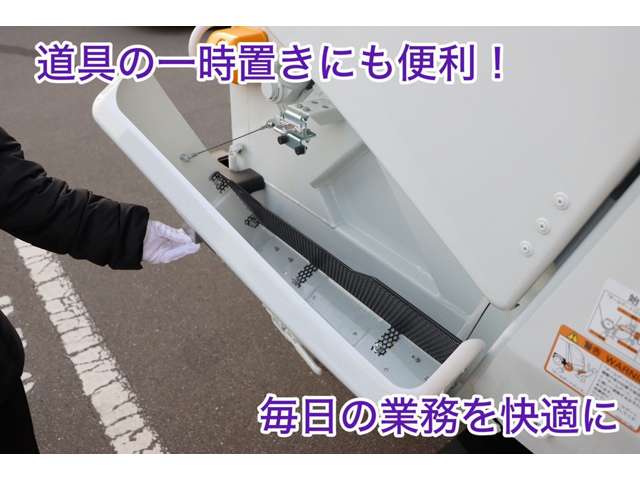 三菱フソウ キャンター ３．０ ハイルーフ ロング 全低床 ディーゼルターボ R8年 (近畿) 99