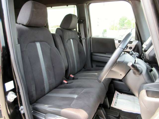ホンダ Ｎ　ＢＯＸ カスタム ６６０ Ｌ スタイルプラス ブラック R3年 (関東) 99