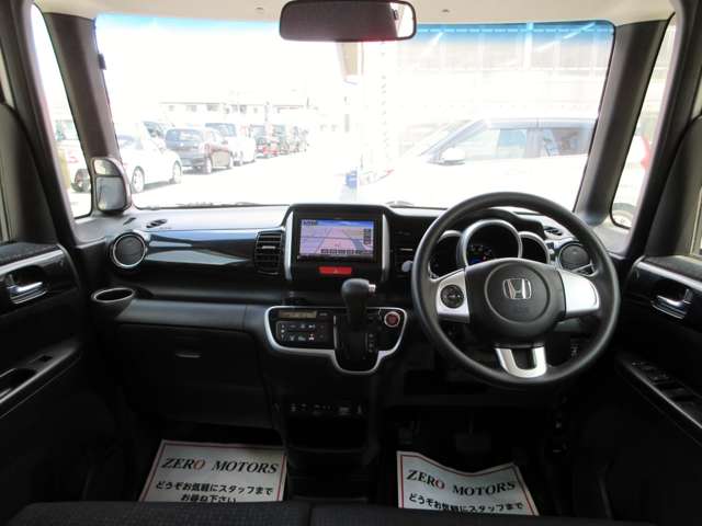 ホンダ Ｎ　ＢＯＸ ６６０ カスタムＧ Ｌパッケージ ４ＷＤ H29年 (関東) 99