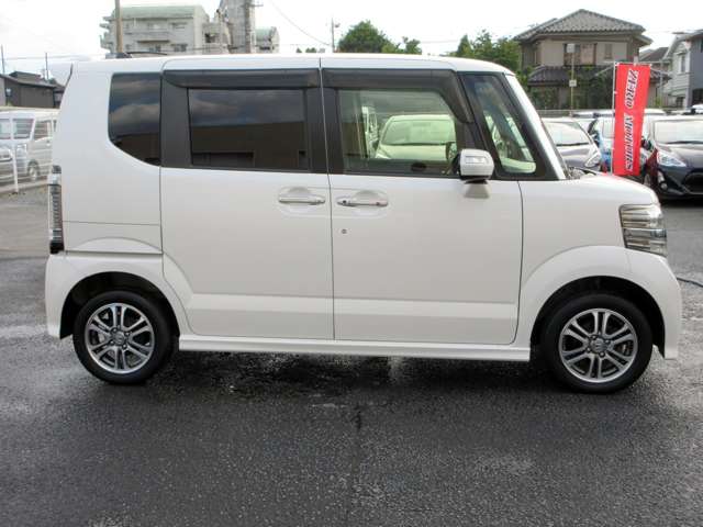 ホンダ Ｎ　ＢＯＸ ６６０ カスタムＧ Ｌパッケージ ４ＷＤ H29年 (関東) 99