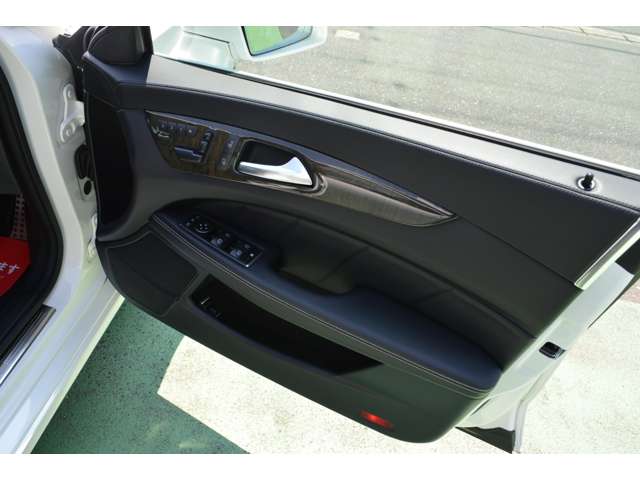 メルセデスベンツ ＣＬＳクラス ＣＬＳ３５０ ＡＭＧスポーツパッケージ H25年 (東海) 99