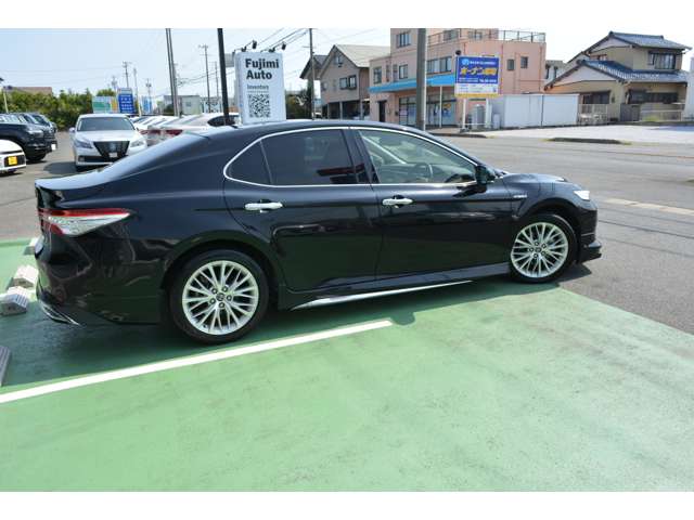 トヨタ カムリ ２．５ Ｇ レザーパッケージ R1年 (東海) 99