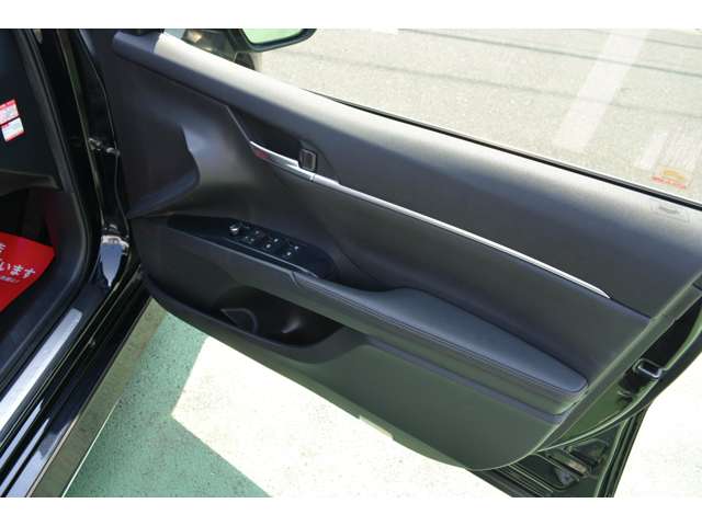 トヨタ カムリ ２．５ Ｇ レザーパッケージ R1年 (東海) 99