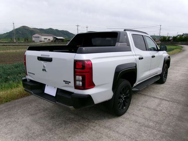 三菱 トライトン ２．４ ＧＳＲ ディーゼルターボ ４ＷＤ R6年 (近畿) 99