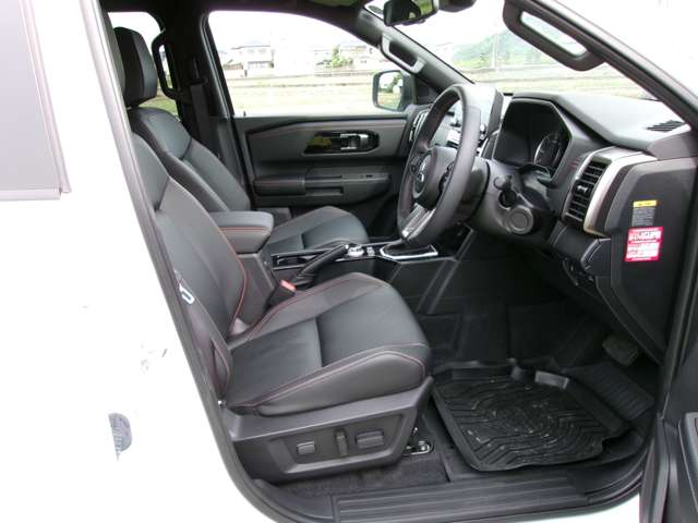 三菱 トライトン ２．４ ＧＳＲ ディーゼルターボ ４ＷＤ R6年 (近畿) 99