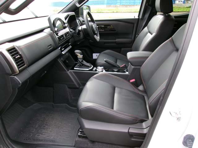 三菱 トライトン ２．４ ＧＳＲ ディーゼルターボ ４ＷＤ R6年 (近畿) 99