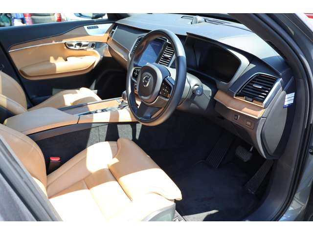 ボルボ ＸＣ９０ Ｄ５ ＡＷＤ インスクリプション ディーゼルターボ ４ＷＤ R1年 (関東) 99