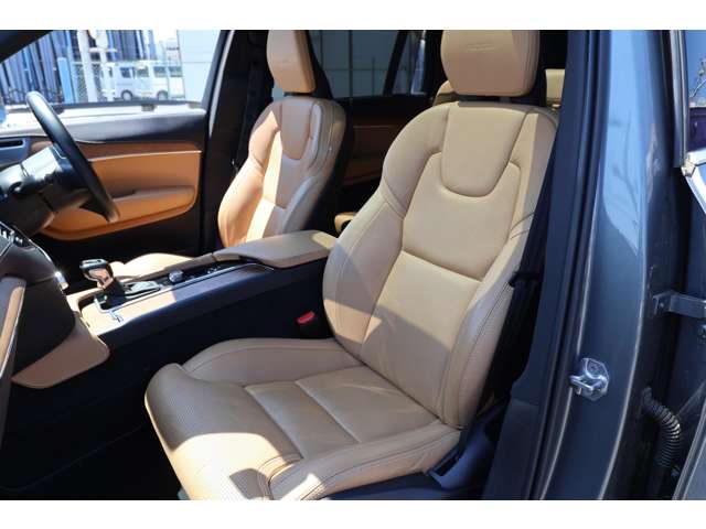 ボルボ ＸＣ９０ Ｄ５ ＡＷＤ インスクリプション ディーゼルターボ ４ＷＤ R1年 (関東) 99