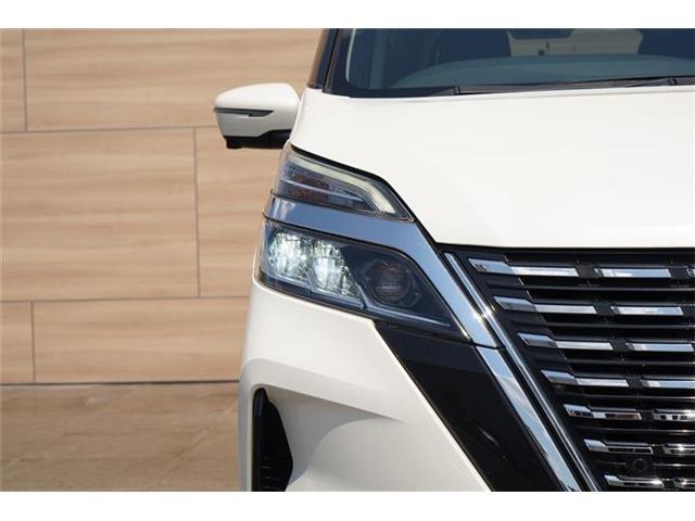日産 セレナ ２．０ ハイウェイスター Ｖ R2年 (中国) 99
