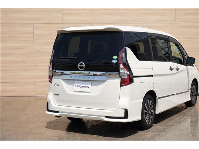 日産 セレナ ２．０ ハイウェイスター Ｖ R2年 (中国) 99