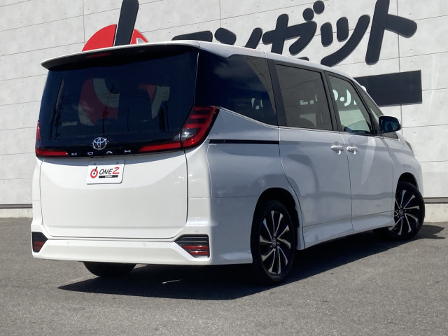 トヨタ ノア ２．０ Ｓ－Ｚ R6年 (四国) 99