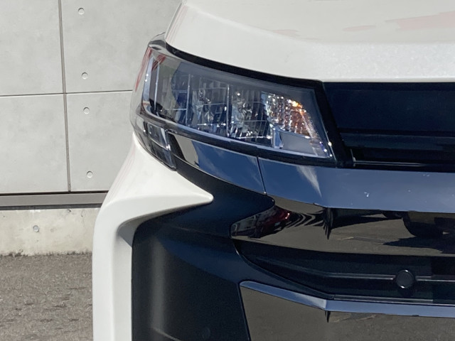 トヨタ ノア ２．０ Ｓ－Ｚ R6年 (四国) 99