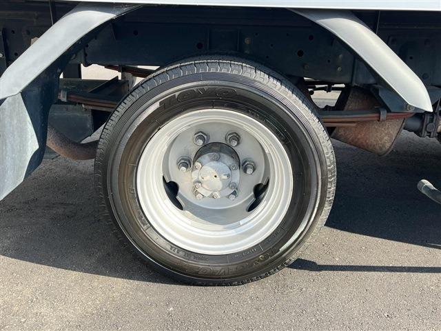 いすゞ エルフ パネルバン１．５トン H19年 (九州・沖縄) 99