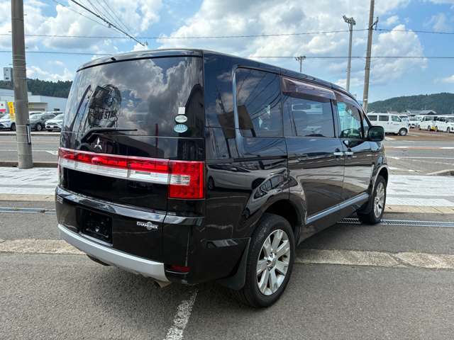 三菱 デリカ　Ｄ：５ ２．４ シャモニー ４ＷＤ H21年 (甲信越・北陸) 99