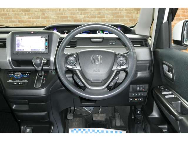 ホンダ フリード＋ １．５ Ｇ ホンダセンシング ４ＷＤ H29年 (東北) 99