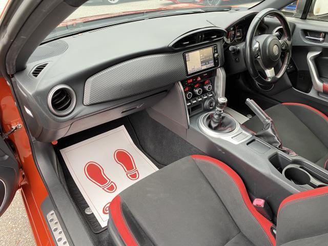 トヨタ ８６ ２．０ ＧＴ H29年 (近畿) 99