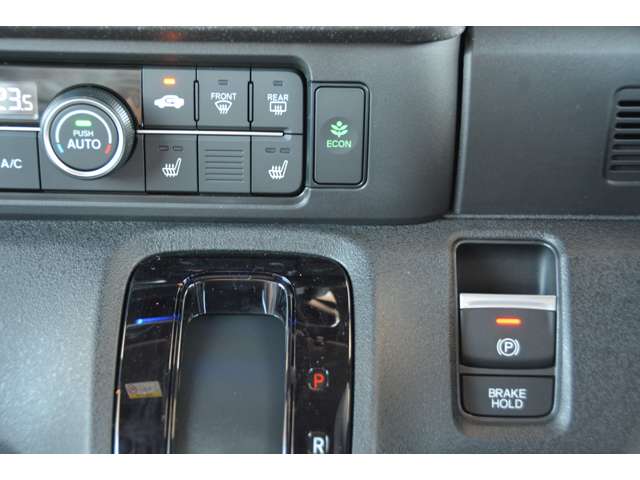 ホンダ Ｎ　ＢＯＸ カスタム ６６０ R8年 (近畿) 99