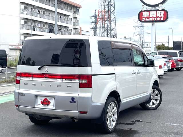 三菱 デリカ　Ｄ：５ ２．４ シャモニー ４ＷＤ H20年 (関東) 99