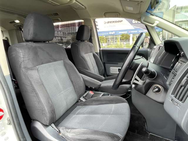 三菱 デリカ　Ｄ：５ ２．４ シャモニー ４ＷＤ H20年 (関東) 99