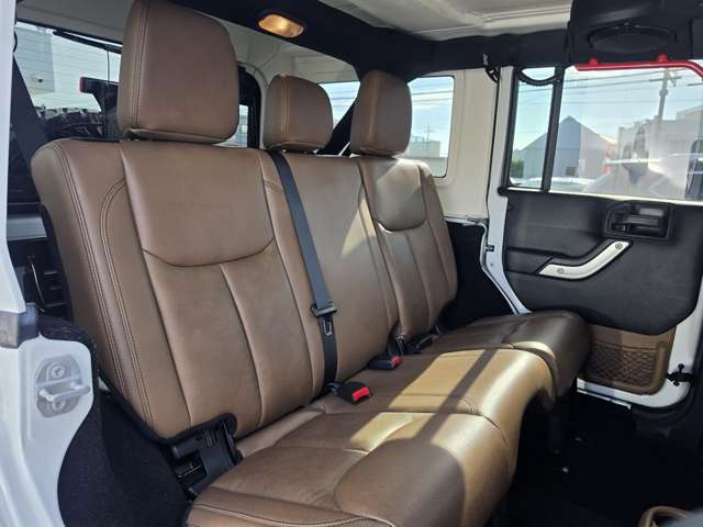 ジープ ラングラー　アンリミテッド アンリミテッド サハラ ４ＷＤ H27年 (東海) 99