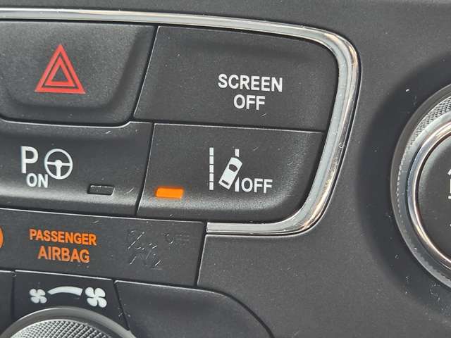 ジープ コンパス リミテッド ４ＷＤ R1年 (東海) 99
