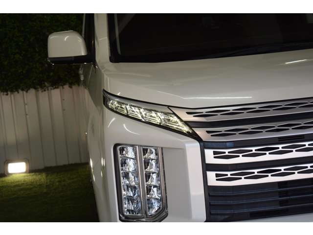 三菱 デリカ　Ｄ：５ ２．２ Ｇ ディーゼルターボ ４ＷＤ R1年 (北海道) 99