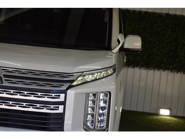 三菱 デリカ　Ｄ：５ ２．２ Ｇ ディーゼルターボ ４ＷＤ R1年 (北海道) 99