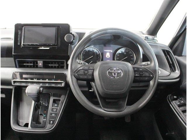 トヨタ ノア ２．０ Ｘ ４ＷＤ R4年 (北海道) 99