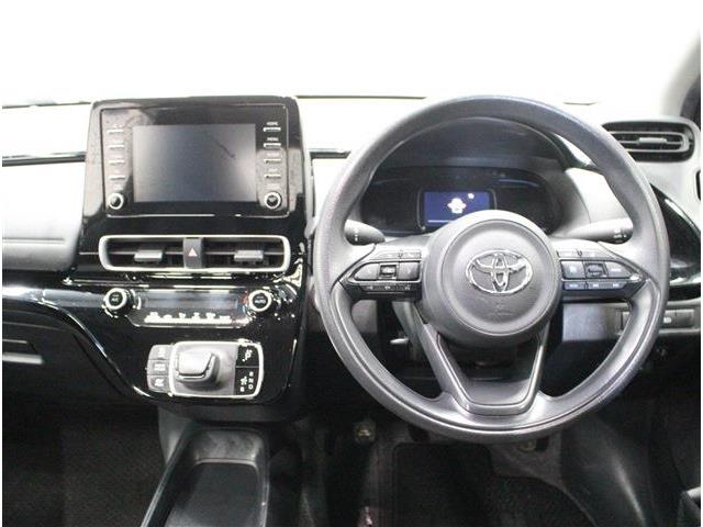 トヨタ アクア １．５ Ｘ Ｅ－ＦＯＵＲ ４ＷＤ R5年 (北海道) 99