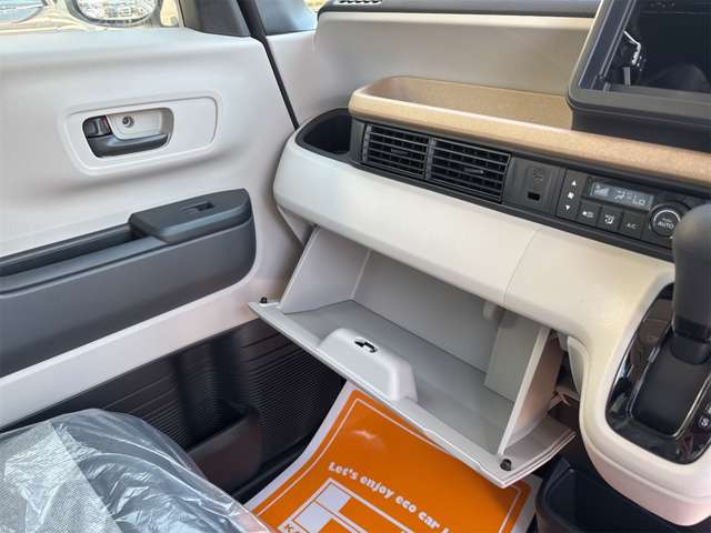 ホンダ Ｎ　ＢＯＸ ６６０ ファッションスタイル モノトーン R8年 (近畿) 99