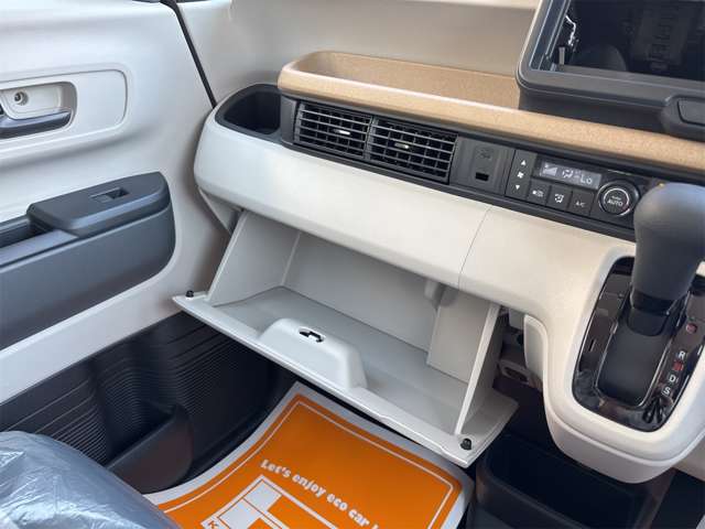ホンダ Ｎ　ＢＯＸ ６６０ ファッションスタイル モノトーン R8年 (近畿) 99
