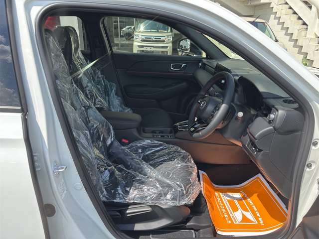ホンダ ヴェゼル １．５ Ｅ：ＨＥＶ ＲＳ R8年 (近畿) 99
