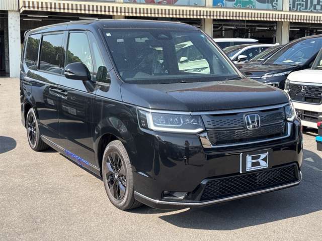 ホンダ ステップワゴン　ハイブリッド ２．０ Ｅ：ＨＥＶ スパーダ R8年 (近畿) 99